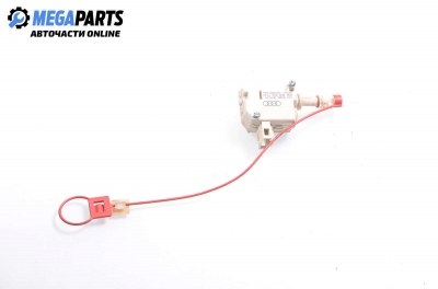 Ключалка за капачката на резервоара за Audi A8 Sedan II (10.2002 - 07.2010)